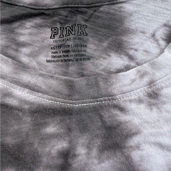 PINK Victoria's Secret Gray Short Sleeve Tee - Picture 2 of 2